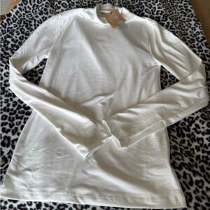 NWT Zenana off-white Long Sleeve mock neck